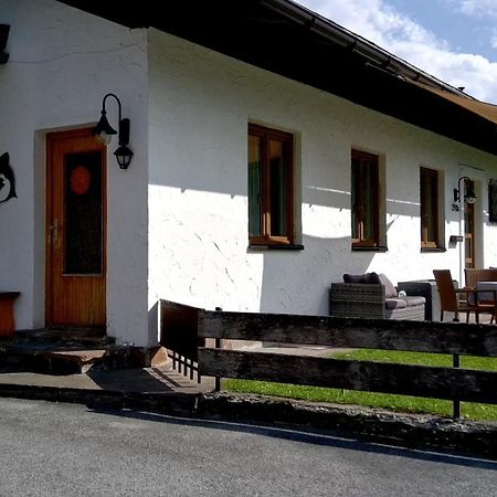 Forellenhof Appartements & Grossmutters Bungalow 로이타쉬 외부 사진