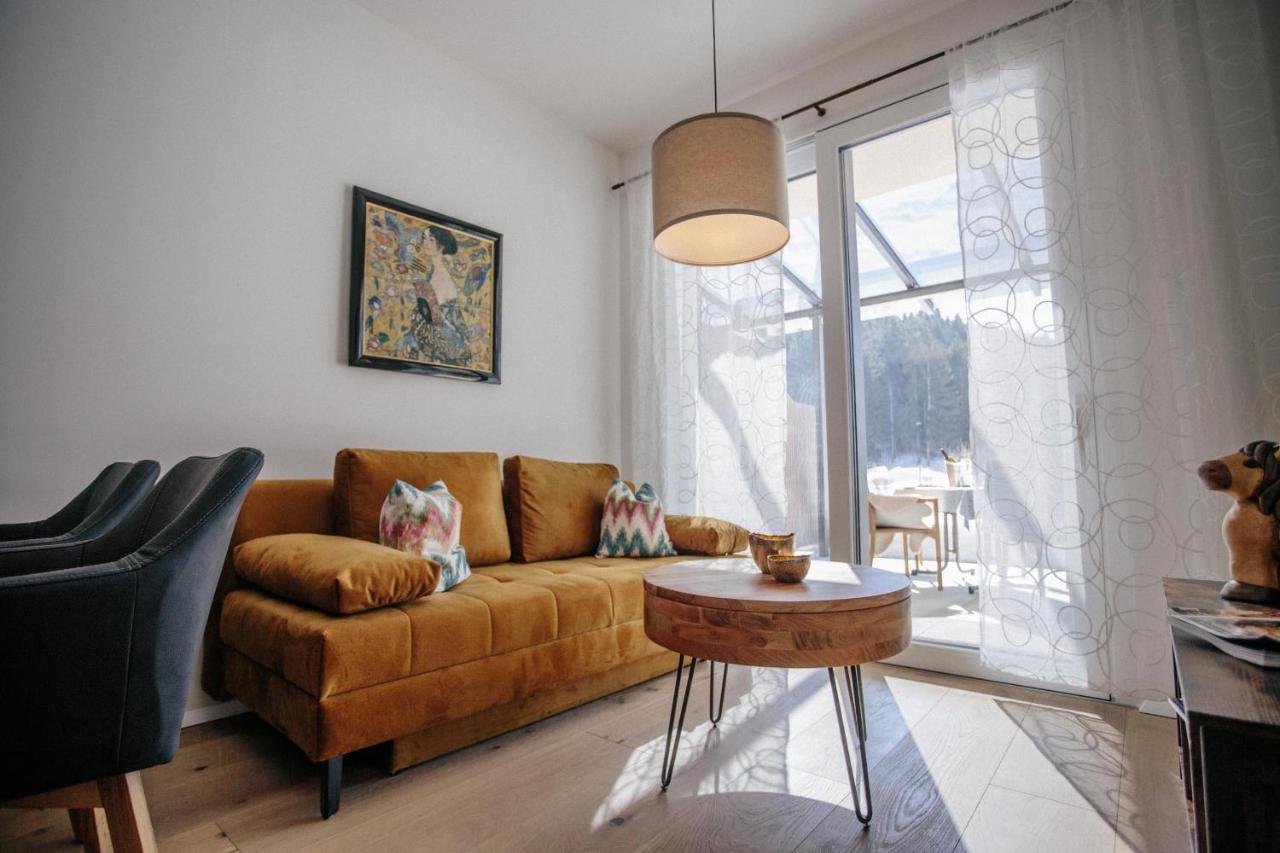 Forellenhof Appartements & Grossmutters Bungalow 로이타쉬 외부 사진