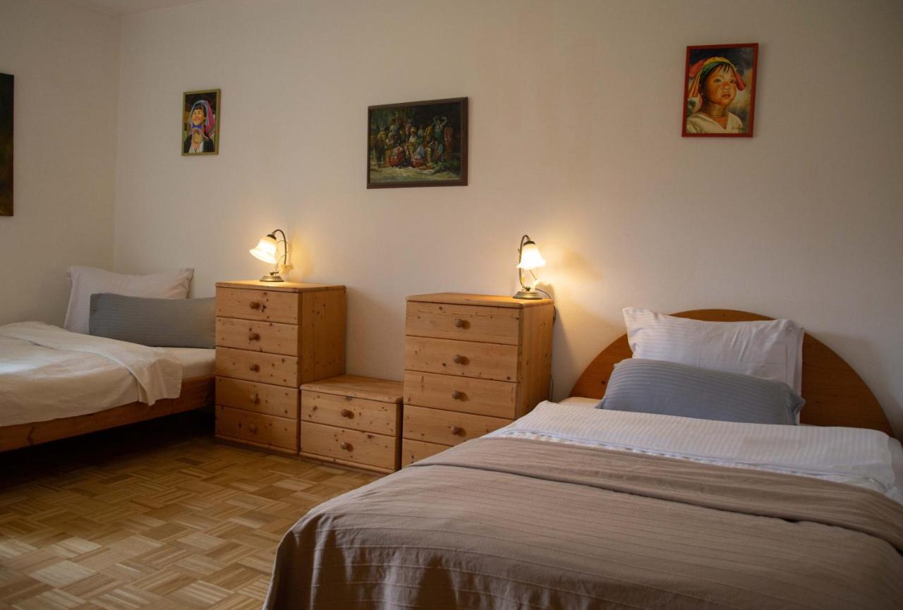 Forellenhof Appartements & Grossmutters Bungalow 로이타쉬 외부 사진