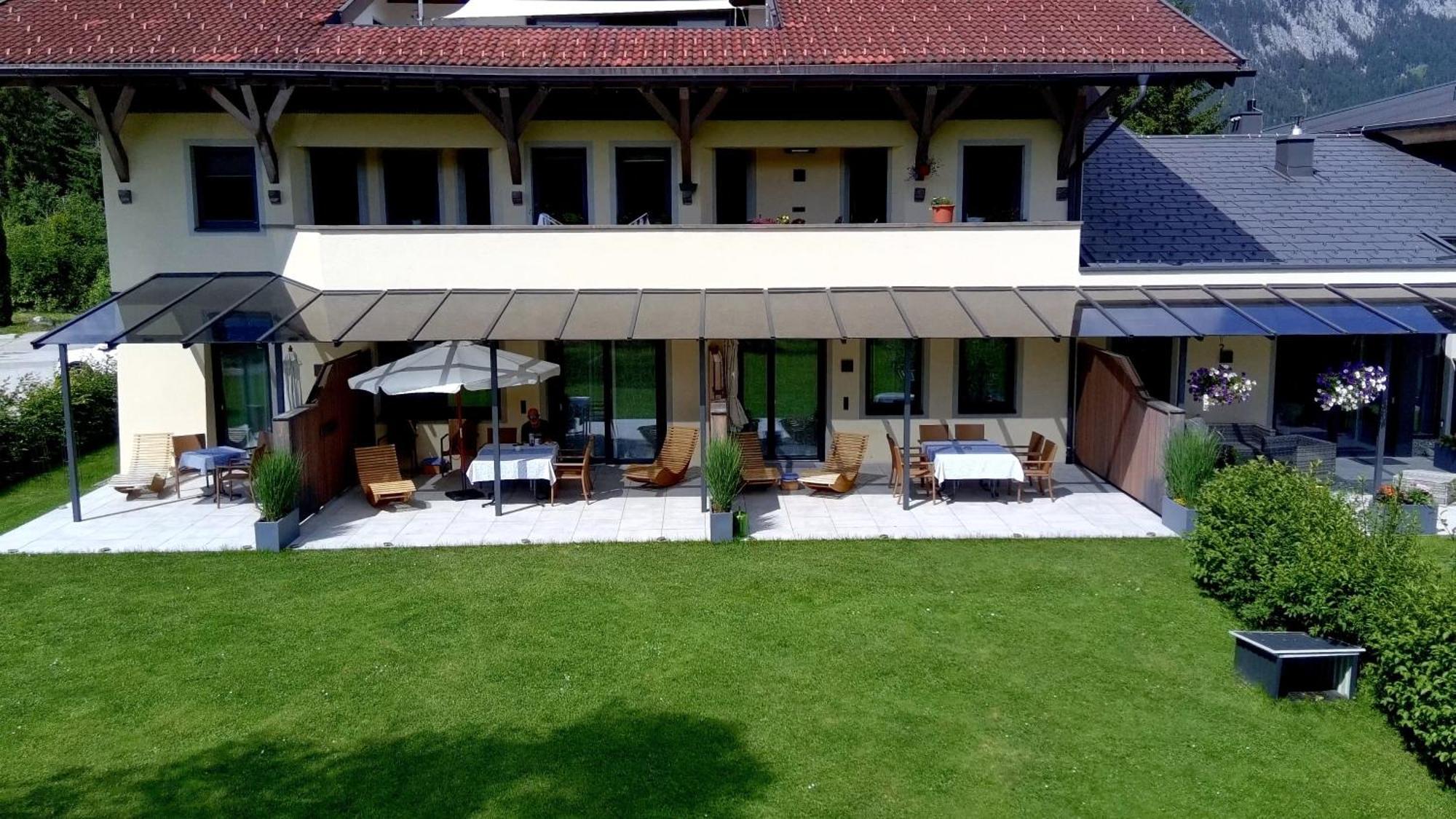 Forellenhof Appartements & Grossmutters Bungalow 로이타쉬 외부 사진